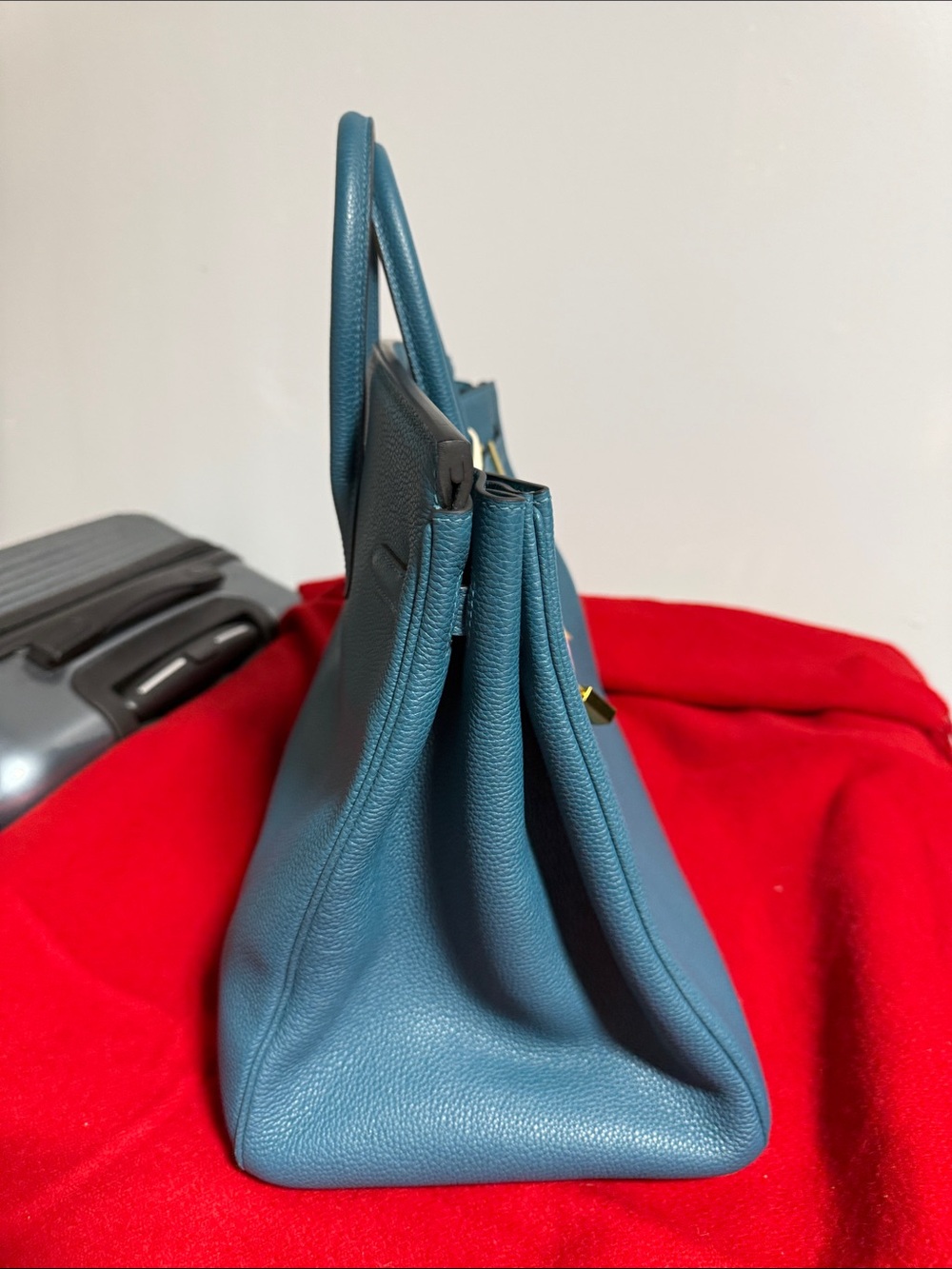 Size 40 Teal Leather Structured Top-Handle Bag with Gold Hardware - Picture 6 of 10